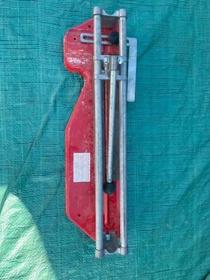 tegelsnijder voor tegels tot 40 cm, Doe-het-zelf en Bouw, Gereedschap | Handgereedschap, Zo goed als nieuw, Ophalen of Verzenden