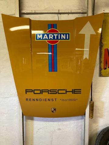 Garage deco beschikbaar voor biedingen