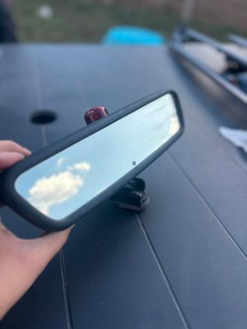 BMW E60 Achteruitkijkspiegel – in goede staat beschikbaar voor biedingen