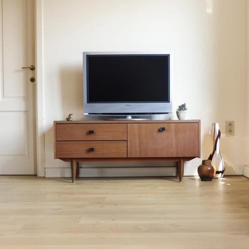 Prachtig vintage TV meubel, Maison & Meubles, Armoires | Mobilier de télévision, Utilisé, Teck, Enlèvement ou Envoi