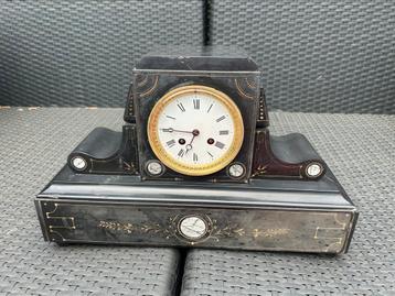 Franse pendule, Enlèvement