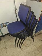 6 stapelbare stoelen in zeer goede staat!, Ophalen, Gebruikt, Blauw, Metaal