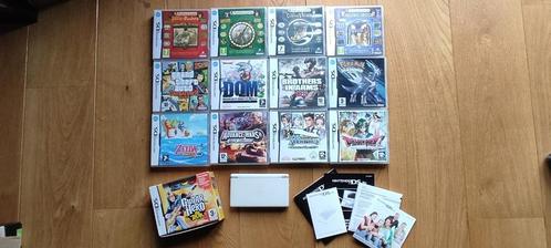 Nintendo DS Lite + 13 jeux, Consoles de jeu & Jeux vidéo, Consoles de jeu | Nintendo DS, Comme neuf, DS Lite, Blanc, Enlèvement ou Envoi