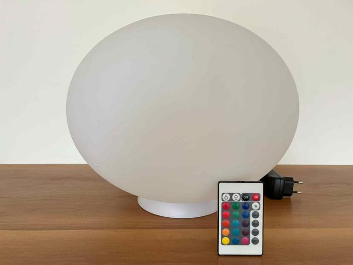 Flatball LED-lamp (ook voor zwembad), Huis en Inrichting, Lampen | Spots, Zo goed als nieuw, Led, Ophalen of Verzenden