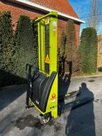 Half elektrische stapelaar, Enlèvement, Comme neuf