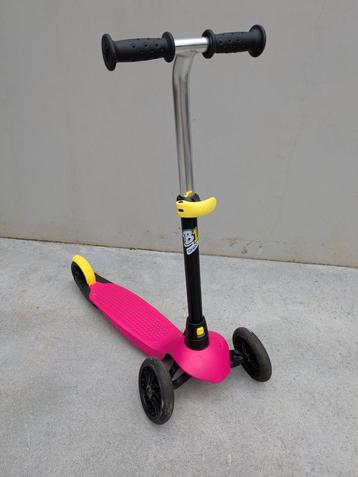 Oxelo B1 500 Kinderstep met 3 wielen beschikbaar voor biedingen
