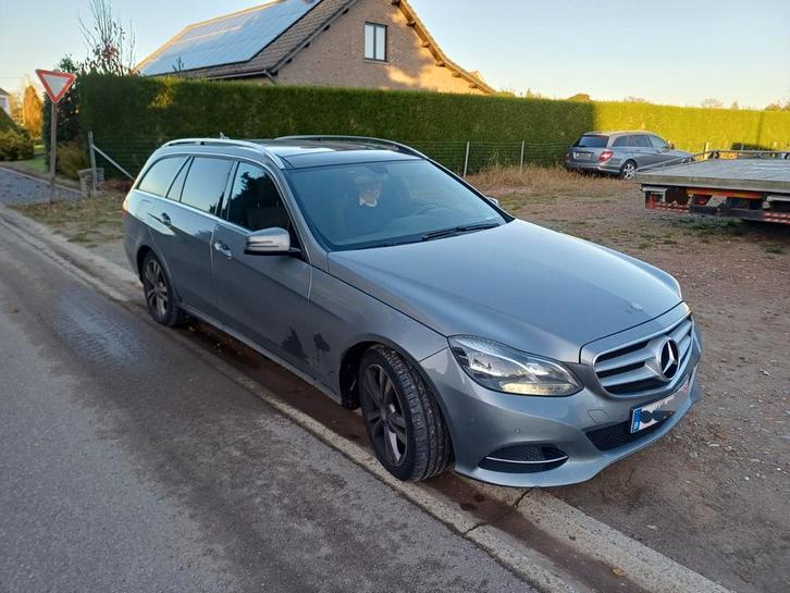 Mercedes E220 T CDI (new engine and DPF), Autos, Mercedes-Benz, Entreprise, Achat, Classe E, ABS, Airbags, Air conditionné, Bluetooth