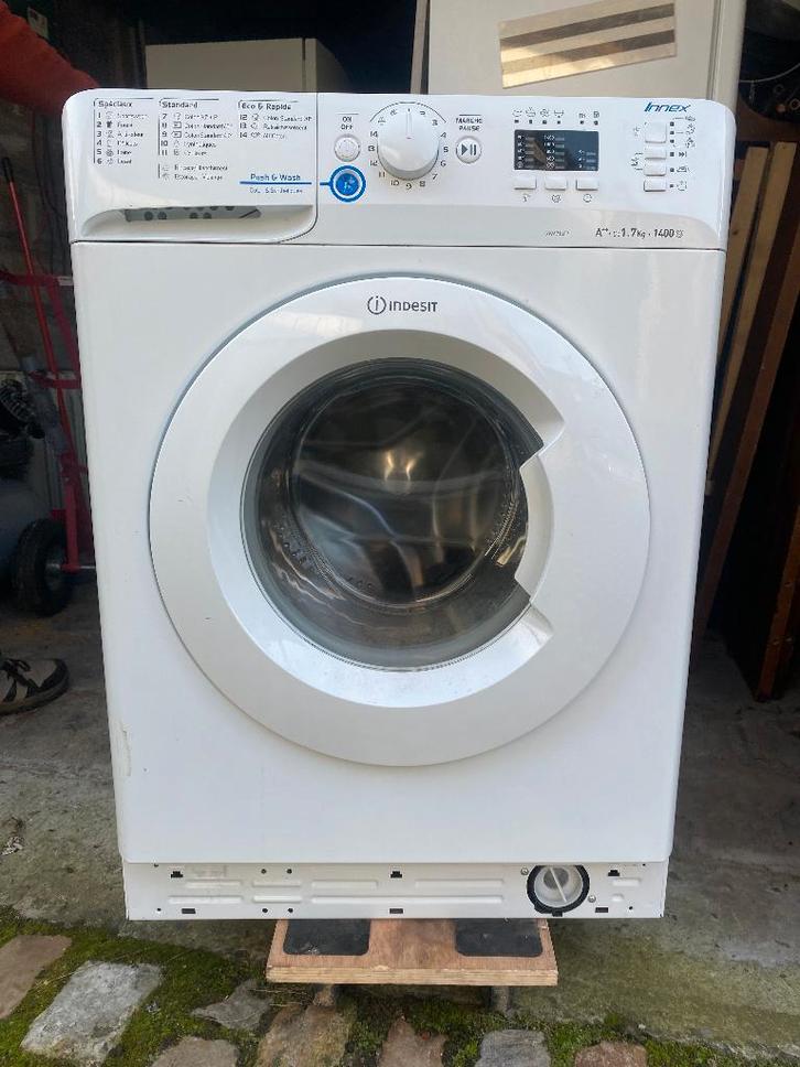 Machine à laver Indesit Innex - 7kg - en parfait état, Electroménager, Lave-linge, Comme neuf, 6 à 8 kg, 1200 à 1600 tours, Enlèvement