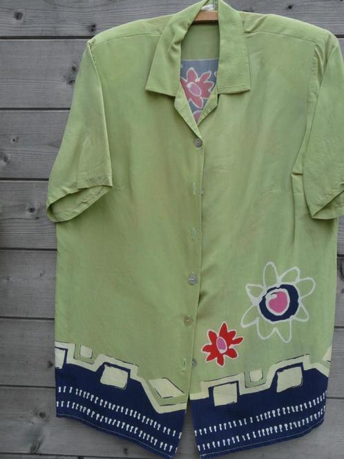 Hippe blouse met korte mouw in fris groene tint maat L, Kleding | Dames, Blouses en Tunieken, Gedragen, Maat 42/44 (L), Groen