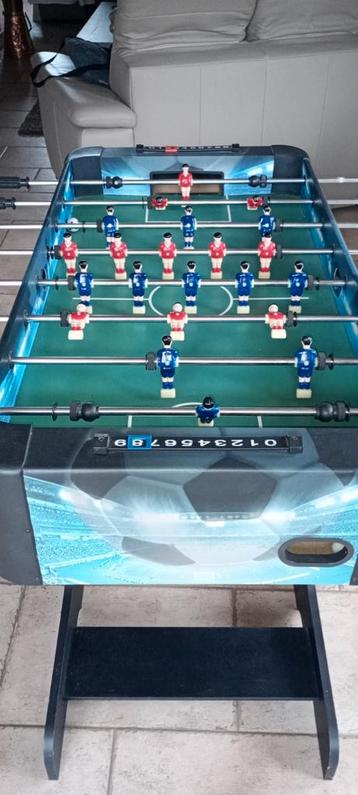 Kickertafel/ voetbaltafel  beschikbaar voor biedingen