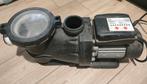 Pompe pour filtration de piscine avec timer, Jardin & Terrasse, Piscines, Piscine intégrée, Enlèvement, Utilisé, 400 cm ou plus