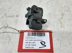 TANKKLEP Volkswagen Polo VI (AW1) (7P0810773F), Auto-onderdelen, Carrosserie, Gebruikt, Volkswagen