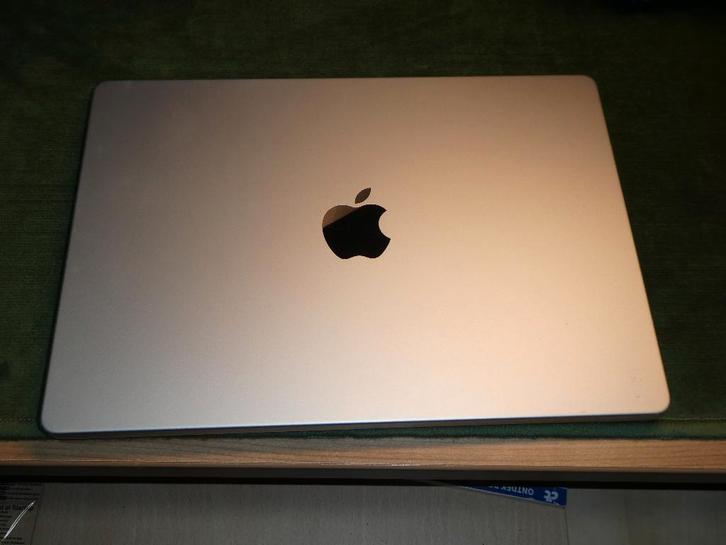 MacBook Pro 14 inch M3-2024, Computers en Software, Apple Macbooks, Zo goed als nieuw, MacBook Pro, 15 inch, 3 tot 4 Ghz, 512 GB