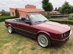 BMW E30 cabrio 330i in Nieuwstaat- Bj 1993 - oldtimer, Auto's, BMW, 4 zetels, Achterwielaandrijving, Zwart, Cabriolet