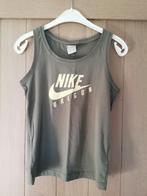 Nike top medium, Vêtements | Femmes, Tops, Comme neuf, Vert, Nike, Taille 38/40 (M)