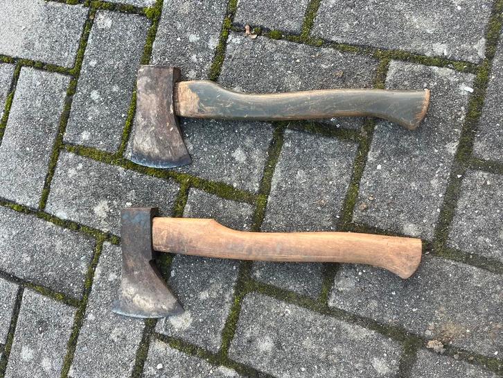 Lot de haches – 2 pièces, Jardin & Terrasse, Outils à main, Utilisé, Hache, Enlèvement