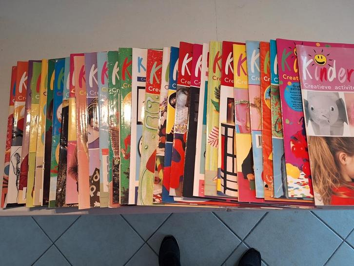 KInderhanden, Creatieve activiteiten voor kinderen., Boeken, Tijdschriften en Kranten, Zo goed als nieuw, Ophalen of Verzenden