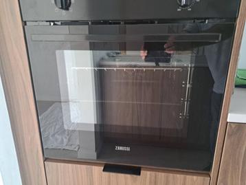 Zanussie Warmeluchtoven, Elektronische apparatuur, Hete lucht, Nieuw, Oven met grill, Inbouw