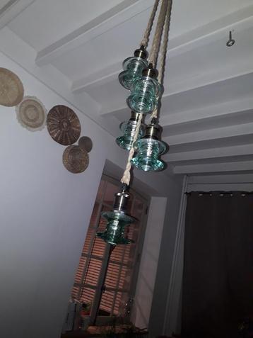 Lamp/vloerlamp met isolator