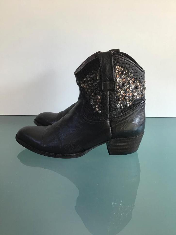Gratis Verzenden | Sendra bohemian bruine boots 39, Kleding | Dames, Schoenen, Zo goed als nieuw, Lage of Enkellaarzen, Bruin
