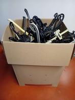 Grote doos kledinghangers, Ophalen, Zo goed als nieuw, Kunststof, Kinderen en Volwassenen