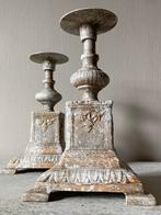 2 kandelaars staanders sokkels decoratie interieur patina, Enlèvement ou Envoi