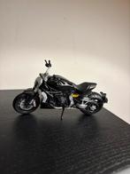Speelgoed Ducati Diavel 1260 zwart., Verzenden, Gebruikt, Motor