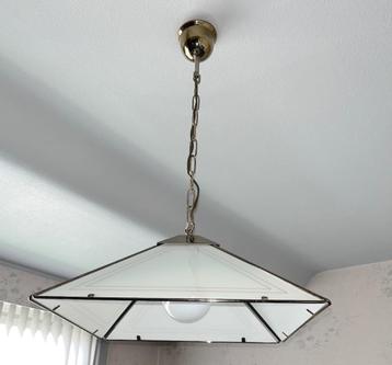 Stijlvolle hanglamp past in ieder interieur klassiek/modern beschikbaar voor biedingen