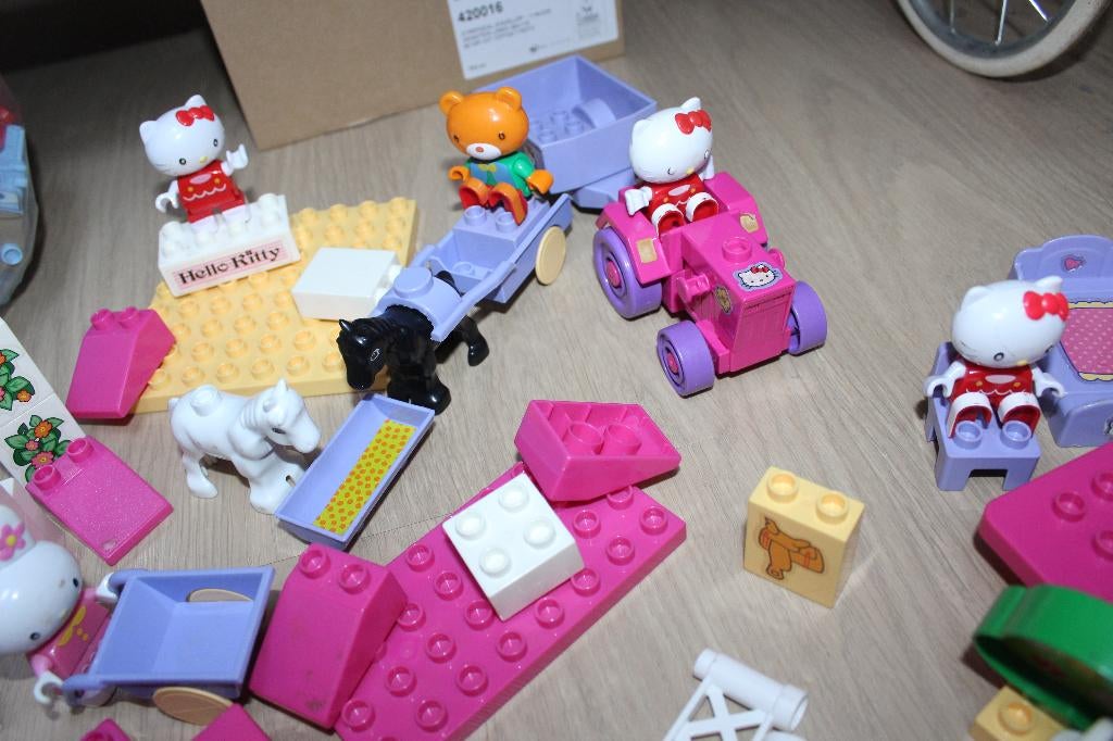 lot de lego Hello Kitty, Kinderen en Baby's, Kinderspulletjes, Gebruikt, Ophalen