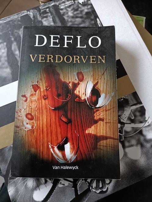 Luc Deflo - Verdorven, Boeken, Thrillers, Zo goed als nieuw, Ophalen