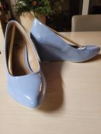 Nouvelles pompes bleu clair, Vêtements | Femmes, Chaussures, Enlèvement ou Envoi, Comme neuf, Escarpins