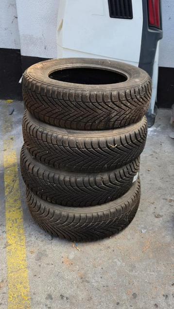 Pirelli winterbanden 185/65 R15 92T M+S beschikbaar voor biedingen