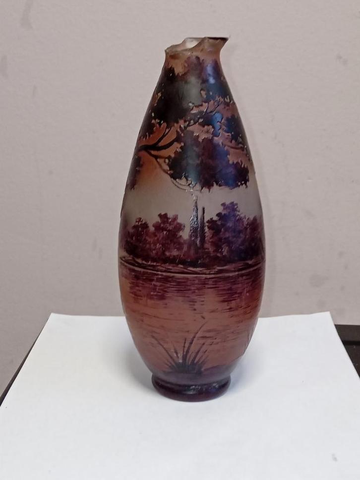 Vaas van Verrerie Belle Étoile uit Lotharingen, Antiek en Kunst, Antiek | Vazen, Ophalen of Verzenden