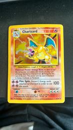 Charizard Base Set Engels 4/102, Ophalen of Verzenden, Gebruikt