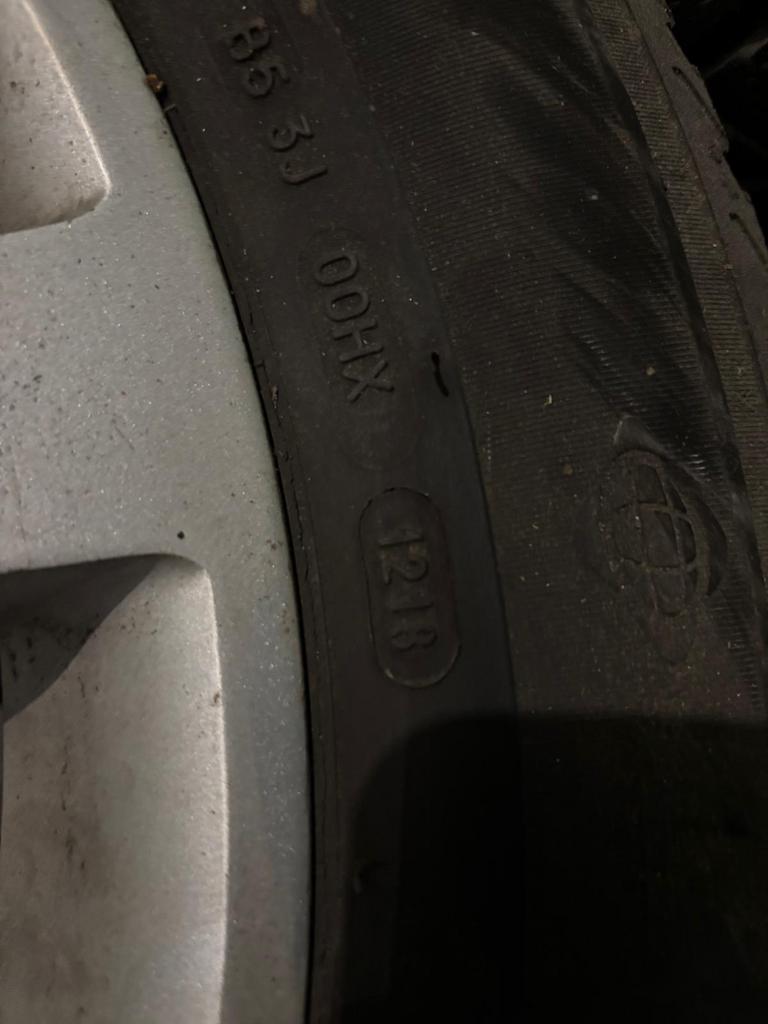 Jantes avec pneus  hiver 5x112 235/55/18 tiguan, Enlèvement ou Envoi, Comme neuf