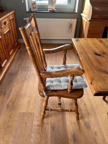6 stoelen in massieve kerselaar beschikbaar voor biedingen