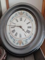 Horloge murale ancienne ovale églomisée, Antiquités & Art, Antiquités | Horloges, Enlèvement ou Envoi