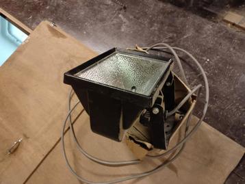 Phare 1000W NEUF  beschikbaar voor biedingen