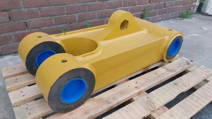 Caterpillar bucket link for cat 345 349 350 352, Zakelijke goederen, Machines en Bouw | Onderdelen