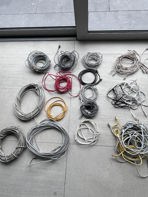 Patch kabels cat5 en cat5e, Computers en Software, Pc- en Netwerkkabels, Gebruikt, Ophalen