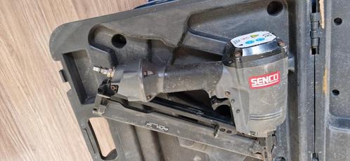 Senco SFN30 pneumatische tacker, Doe-het-zelf en Bouw, Gereedschap | Handgereedschap, Zo goed als nieuw, Ophalen of Verzenden