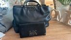 Zwarte handtas Michael Kors met bijhorende portefeuille, Handtassen en Accessoires, Ophalen, Zo goed als nieuw, Handtas