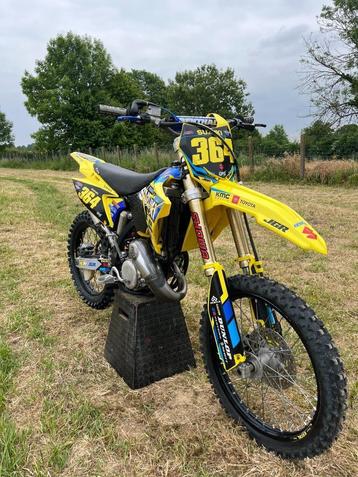 Suzuki RM125cc beschikbaar voor biedingen