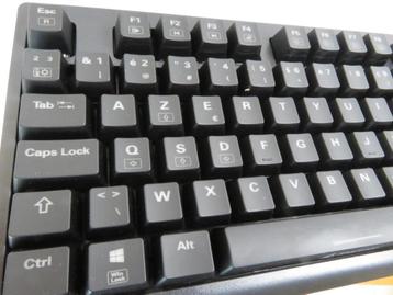 Sharkoon SKILLER SGK30, azerty USB gaming toetsenbord NIEUW beschikbaar voor biedingen