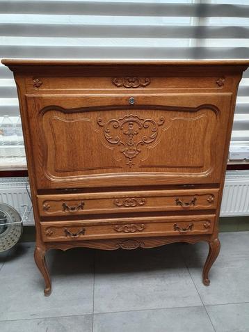 Barkast retro, afm: Hoogte 1m25´ breedte 1m03´ diepte 46 cm beschikbaar voor biedingen