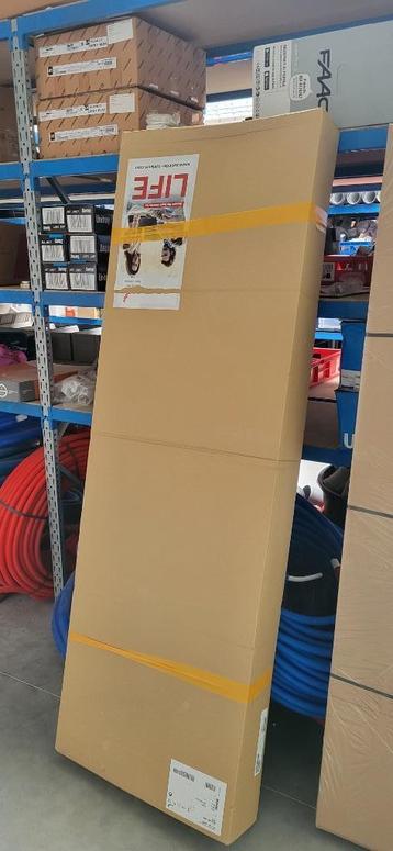 Zehnder Forma Air handdoekradiator met blower 1798x496 beschikbaar voor biedingen