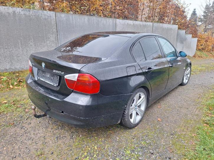 Bmw série 3 e90 320d a réparé ou pour pièces, Auto's, BMW, Particulier, 3 Reeks