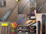 12 Pijlen en 6 schachten, grote set veren, 2 pijlkoker+kofer, Sport en Fitness, Handboogschieten, Ophalen, Nieuw, Pijlen