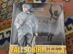 fallschirmjager, Verzamelen, Militaria | Tweede Wereldoorlog, Ophalen of Verzenden, Overige soorten, Boek of Tijdschrift