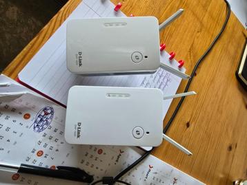 Twee D Link routers, Enlèvement ou Envoi, Neuf, Routeur, D-Link